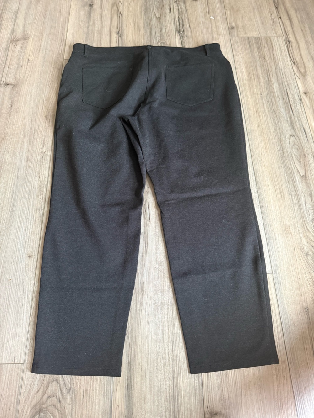 Chico’s So Slimming Women's Black Stretch Straight-Leg Pants Size 16 - Picture 3 of 3